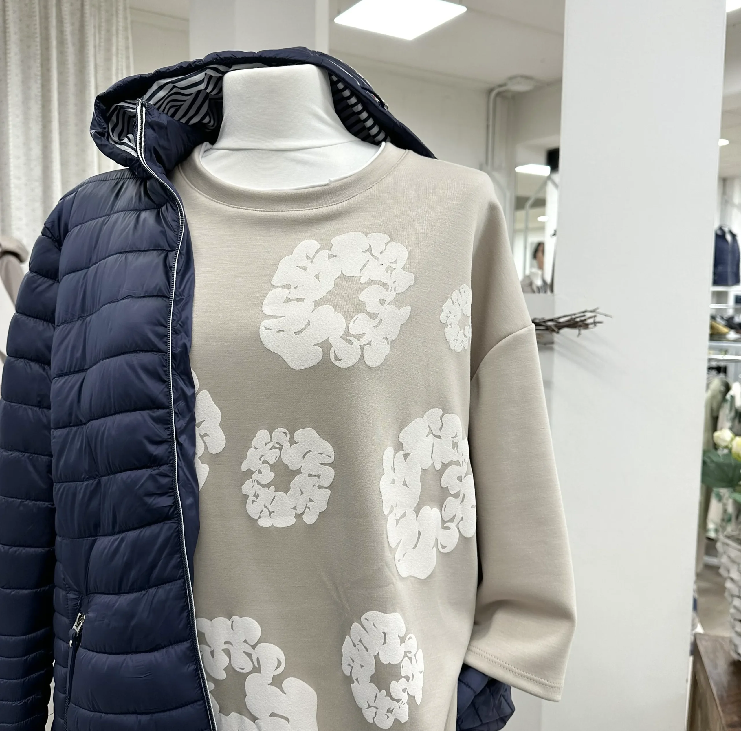 elodì-negozio-abbigliamento-donna-taglie-comode-codemondo-fiorano-scandiano